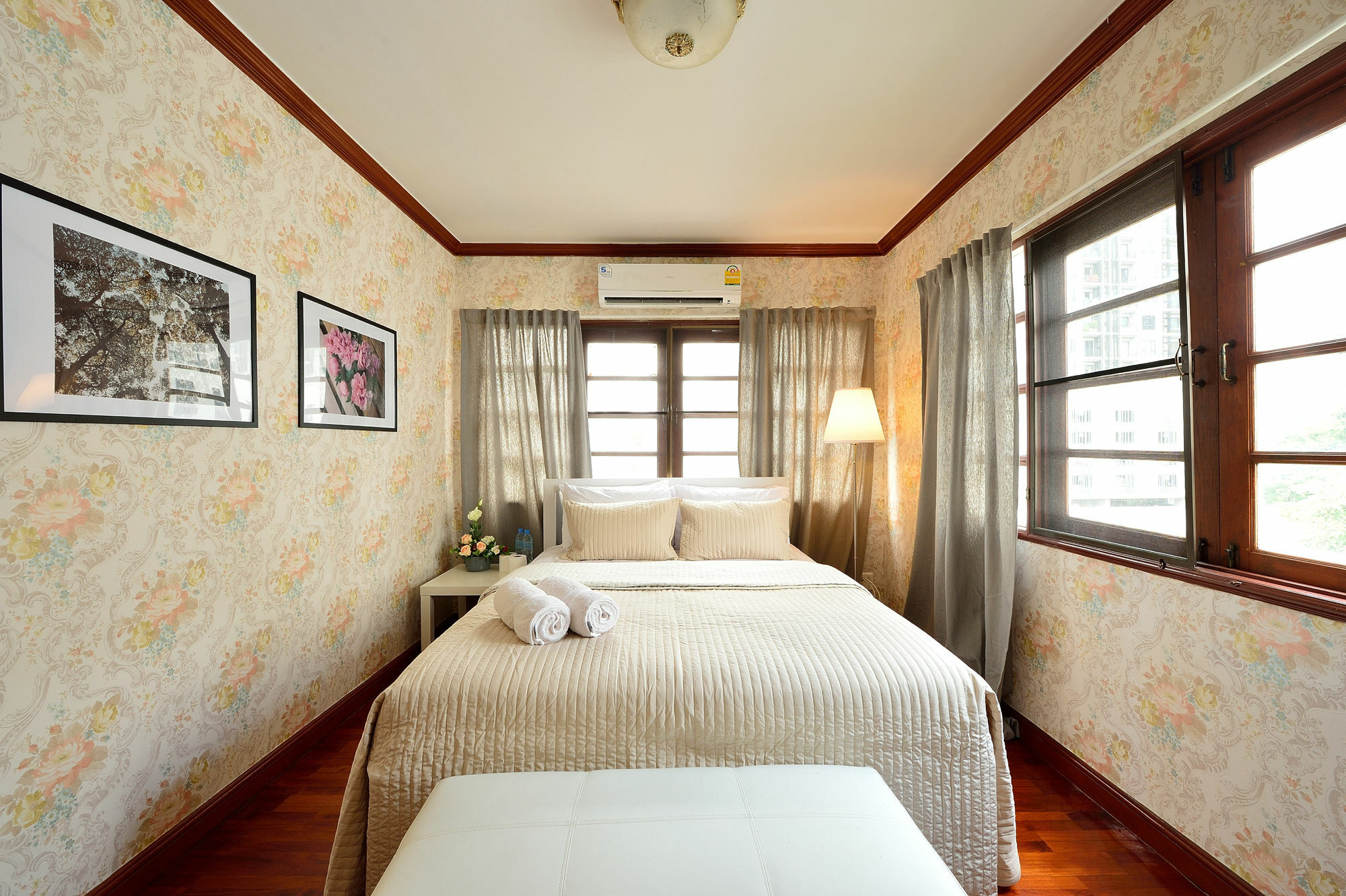 Lost And Found Bed And Breakfast Bangkok Extérieur photo